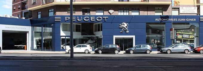 Momentos Peugeot en el concesionario Juan Giner