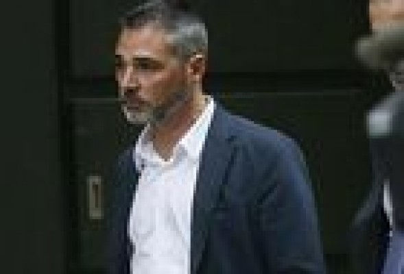Alejandro De Pedro reclama 6.000 euros al Ayuntamiento de Castellón