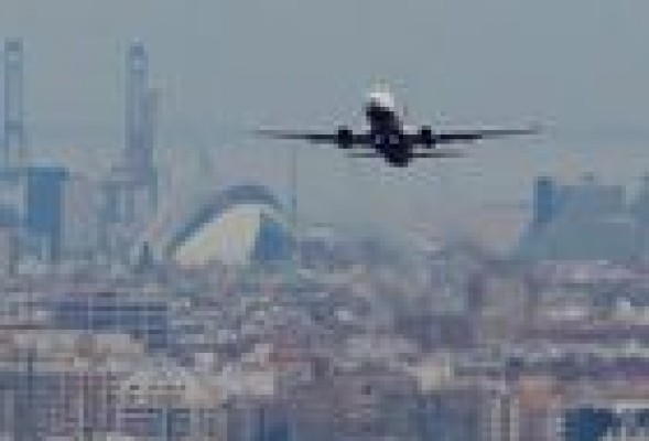 Vueling conecta Valencia con Bilbao y Málaga
