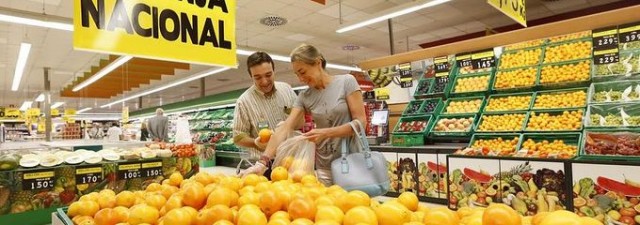 Mercadona vuelve a incrementar la compra de naranja española