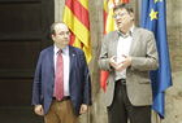 Iceta exhibe en Valencia el apoyo de Ximo Puig a su propuesta federal para las catalanas del 27-S