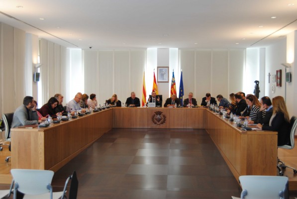 Vila-real pedirá al banco 5 millones para invertir en parques y cerrar la adquisición de las dominicas