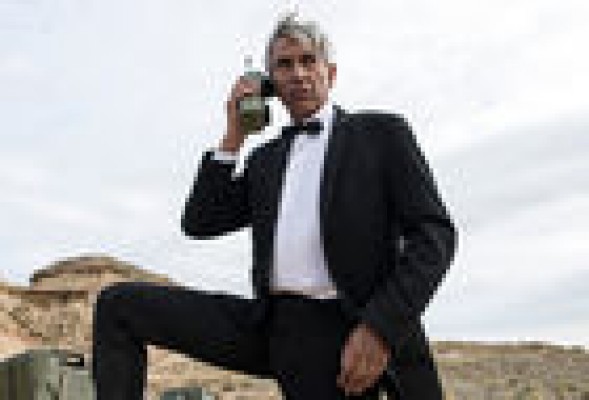 Anacleto, agente secreto, recupera su licencia para matar