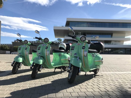 Más 'motosharing' para València: la 'startup' Yego desembarcará en la ciudad con 120 'scooters'