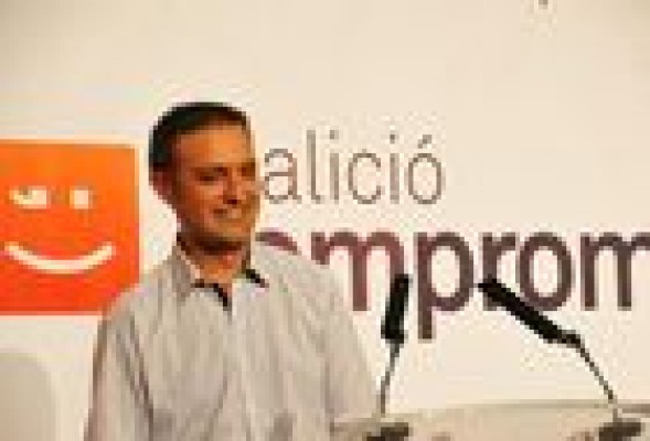 Compromís, dispuesto a hablar sobre la zona Franca aunque se muestra 