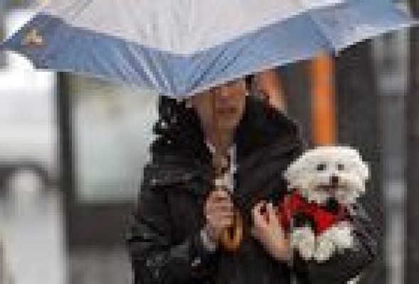 Protección Civil alerta del riesgo por lluvias y tormentas este martes en la Comunitat Valenciana