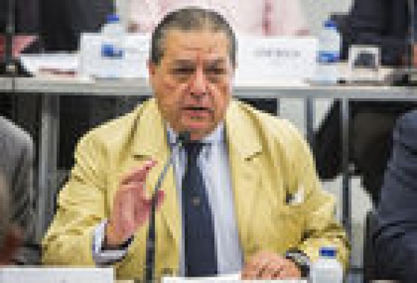Boluda enmienda el modelo de González para la Feria: O pública o privada, pero no las dos