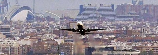 Los aeropuertos de Alicante y Valencia culminan un agosto histórico
