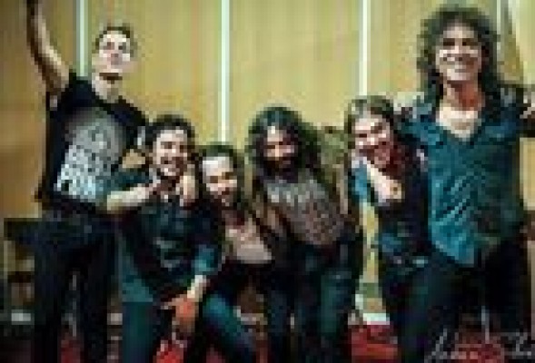 Los Zigarros: ¿y si la última gran banda de rock en España fuera valenciana?