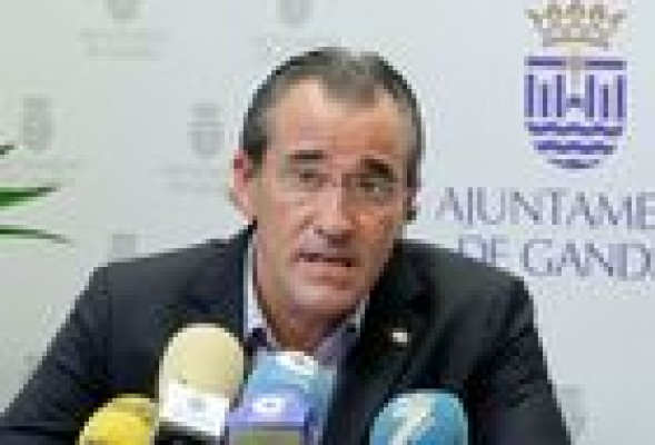 El Ayuntamiento de Gandia descubre pagos vinculados a actos de campaña de Torró