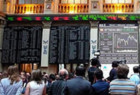El Ibex 35 recupera los 10.000 puntos en la apertura con Bankia disparada en bolsa