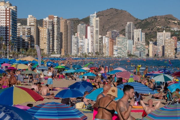 El precio de las reservas de hotel en Benidorm sube: un 36% más que hace cinco años