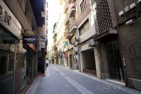 Murcia invierte más de tres millones para reparar las aceras de la ciudad