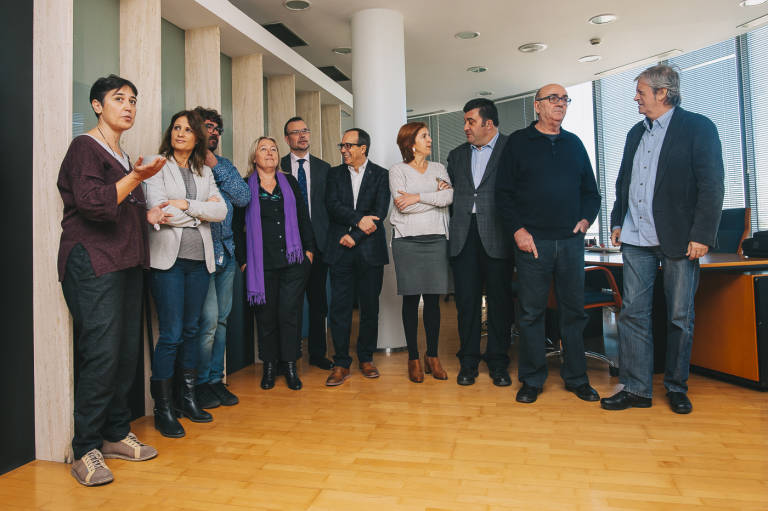 À Punt contrató a tres directivos de forma irregular, según la Sindicatura de Comptes