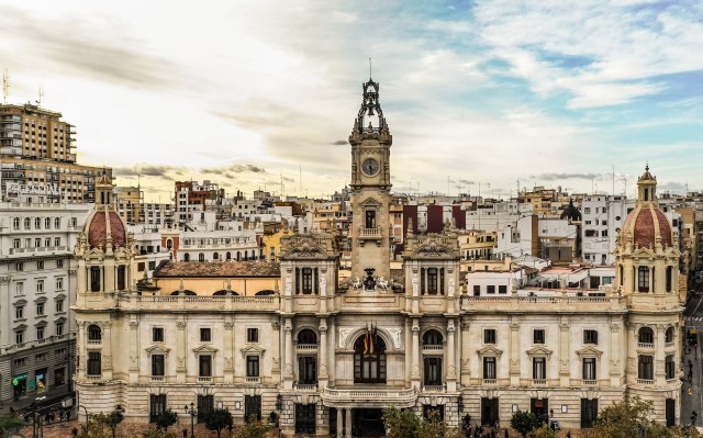 València aprueba destinar 25 millones de 2025 a las pedanías afectadas por la Dana
