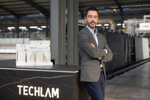 Levantina refuerza su apuesta por la piedra sinterizada: ficha al director comercial de Neolith