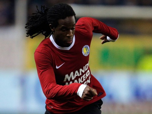 Sale 'Zequi' Díaz, entra Florian Jozefzoon