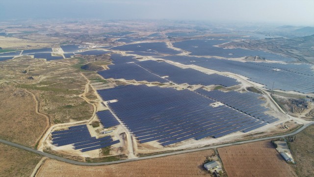 El soporte de dos plantas solares del Grupo Cobra valoradas en 115 millones en Mula afectará a unos 60 terrenos
