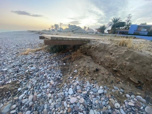Vecinos reclaman a las administraciones 