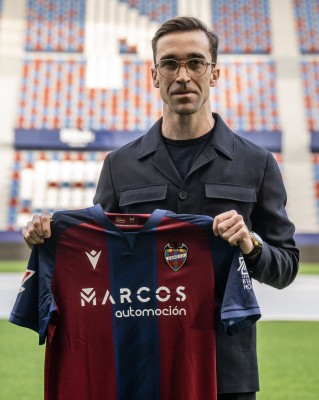 Manu Sánchez: 