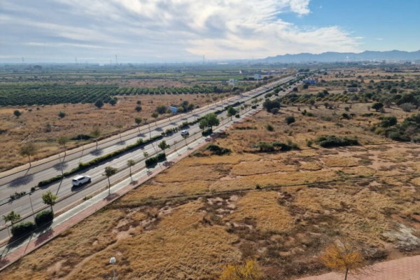 Mil viviendas en edificios de ocho pisos: Castelló define la urbanización de los 150.000 m2 de Censal