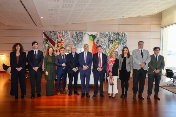 Aena asegura que la ampliación de la terminal del Aeropuerto de Valencia es una 