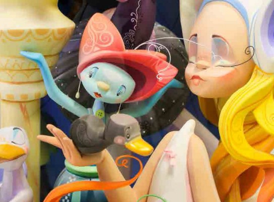 La Federació de Fogueres rinde homenaje a los 'foguerers' infantiles con una exposición