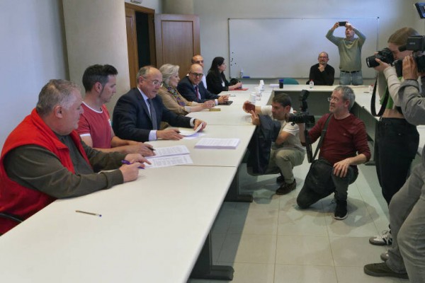 El azulejo ya negocia el convenio: el lunes se reúnen patronal y sindicatos 