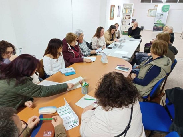 La Plataforma del Vinalopó quiere enseñar a la ciudadanía a poner quejas en Sanidad