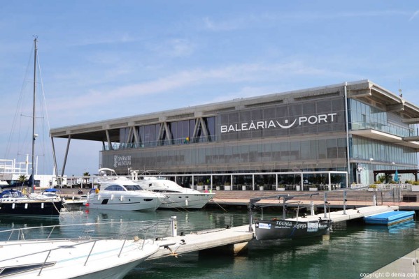 El Consell admite ante los sindicatos errores en la comunicación de Dénia Port