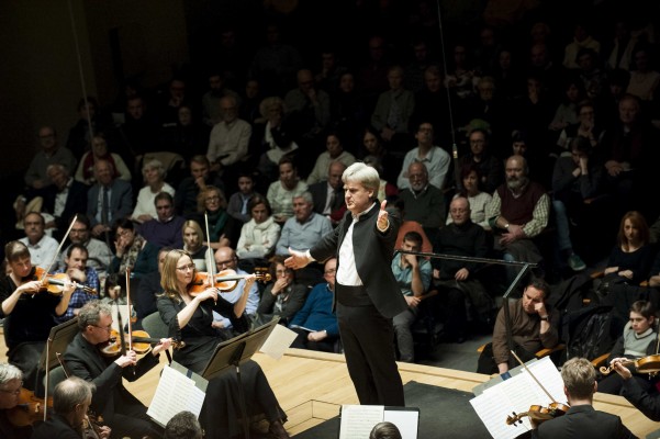 La Sinfonía nº 5 de Bruckner llega al Palau con la Orquesta de València y Dausgaard 