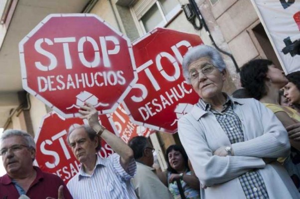 El Consell prorroga hasta 2019 el convenio que permite a los jueces retrasar los desahucios