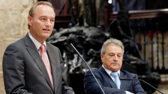 Piden que comparezcan Camps, Costa, Rus y González Pons en Les Corts por el caso Taula