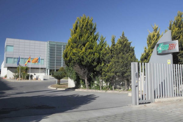 La farmacéutica Euroserv factura un 27% más hasta 149 millones al absorber su filial murciana
