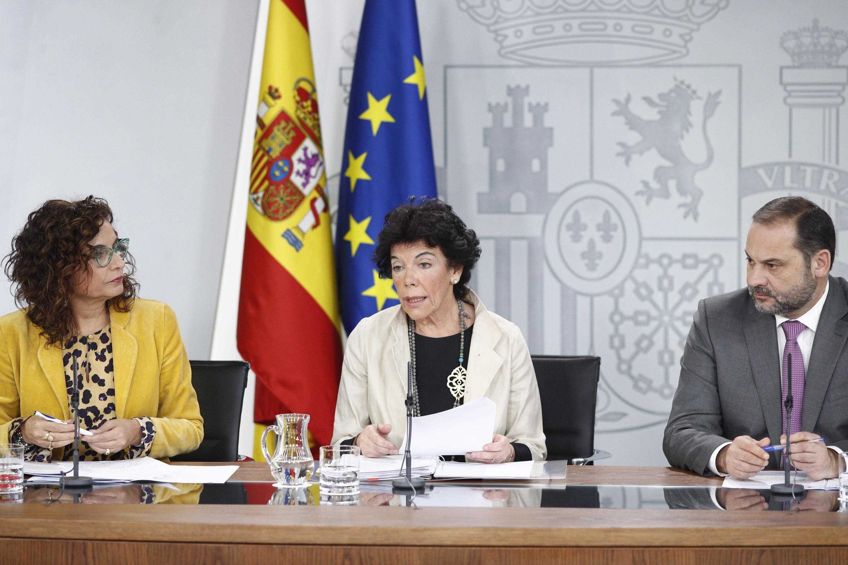 Los bancos no tendrán que pagar el impuesto en las hipotecas que den a la Iglesia y el Estado