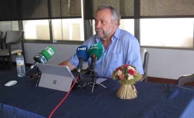 Andrés Navarro será el candidato del PSOE de Torrevieja al ganar las primarias 