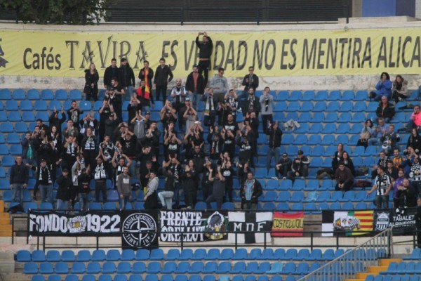 Sospechan que los aficionados del Hércules y Castellón se citaron por redes