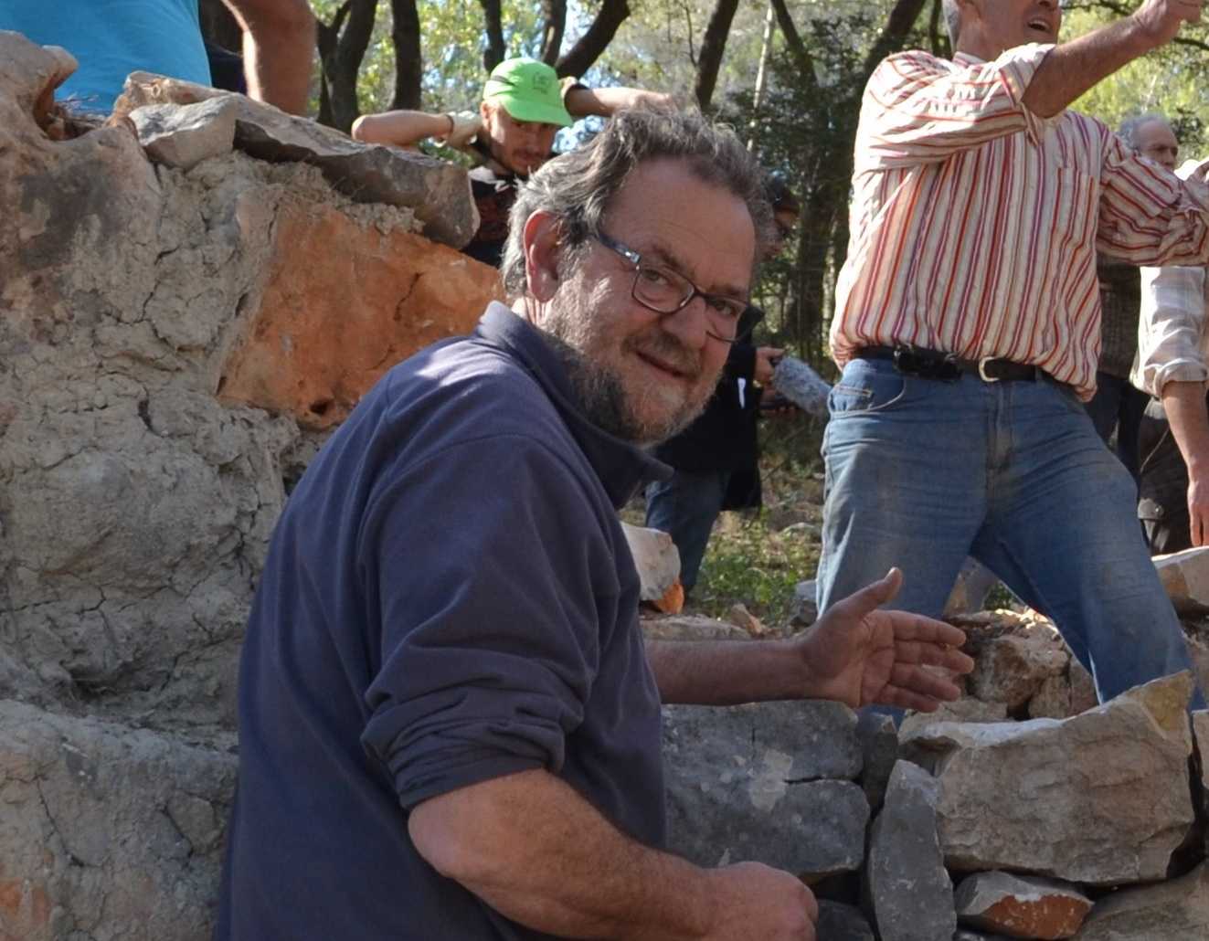 Toni Canet durante el rodaje de 'Calç blanca, negro carbón' en noviembre de 2014 en Llutxent. - 