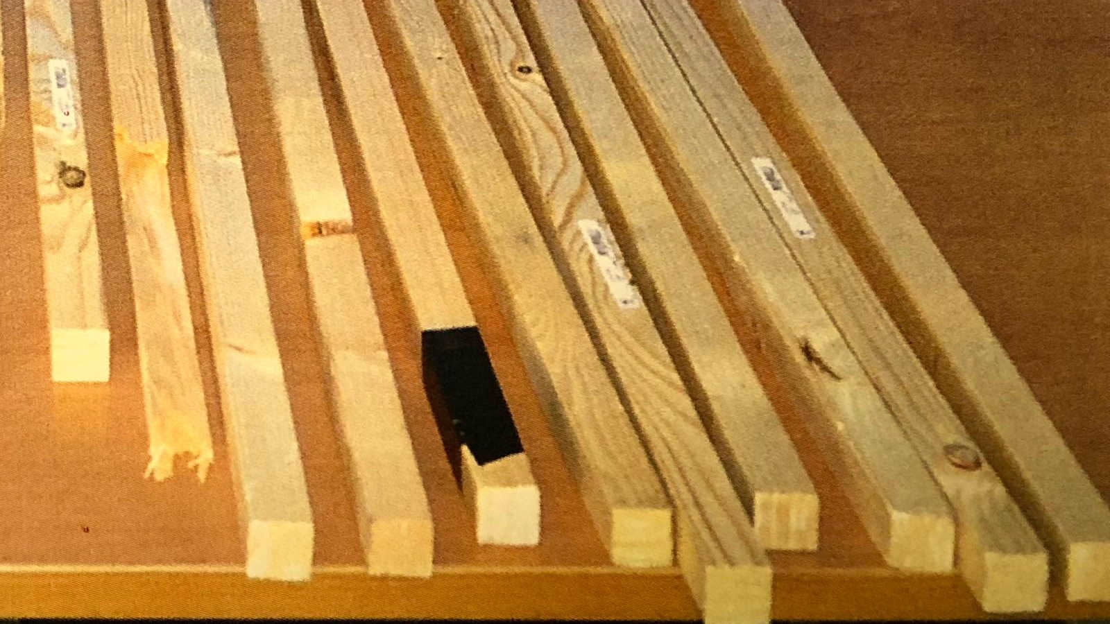 Una agresión ultra en la que se emplearon palos de marquetería y dos bengalas