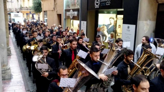 La Joven Banda Sinfónica de la FSMCV promueve el turismo en la Comunitat 