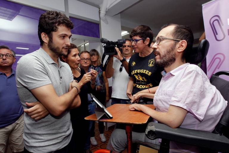 La fotocopia del DNI: un requisito para votar en Podemos que socava la participación