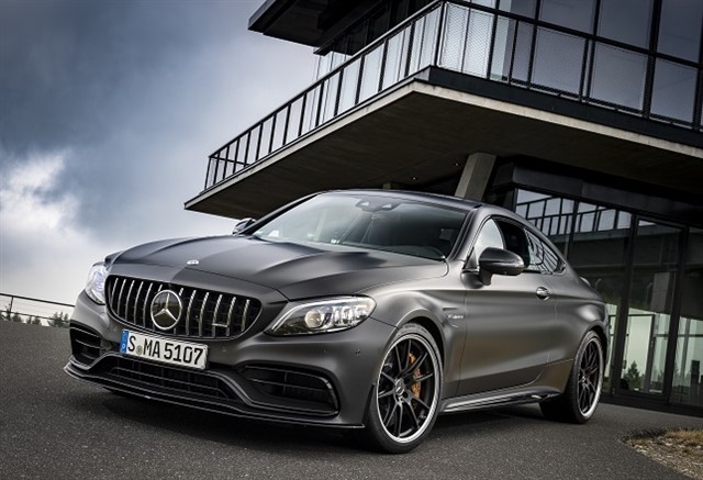 Ya se admiten pedidos de los nuevos Mercedes-AMG C 63 Coupé y Cabrio
