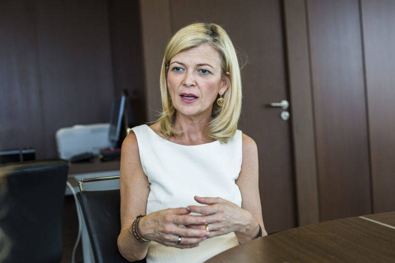 La Conselleria de Justicia destina 38.000 euros a banderas y fotos del Rey para el nuevo TSJCV