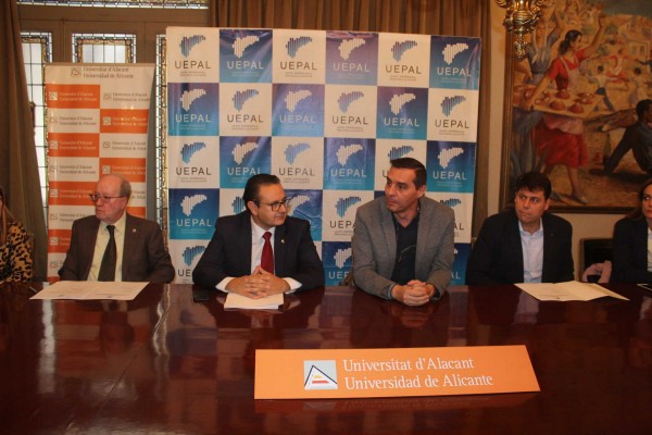 Sellés se rodea de una junta directiva de 40 miembros con Quintanilla de vicepresidente