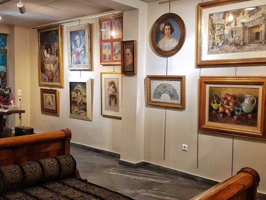 Delfos-art o cómo vivir del arte durante 50 años en Benidorm y no morir en el intento