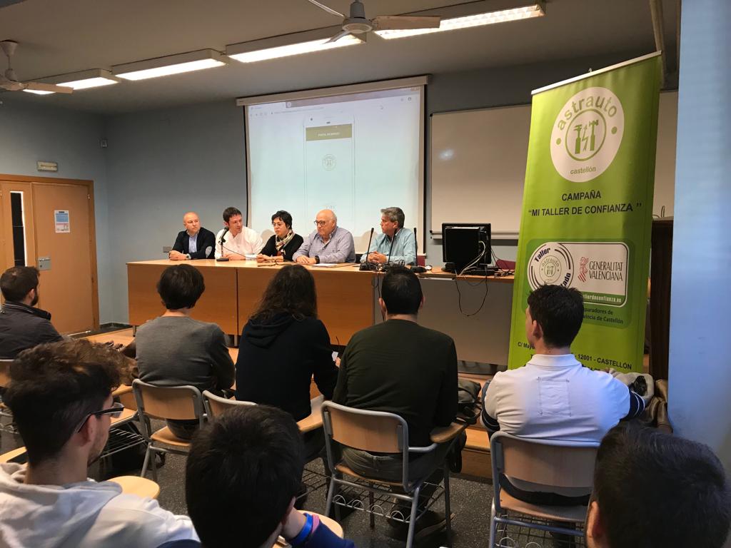 La patronal de talleres crea una 'app' para que los alumnos de FP encuentren empleo