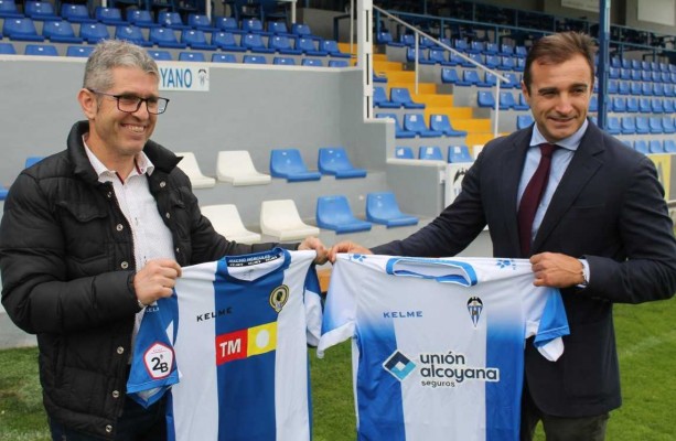 Serrano y Parodi constatan las buenas relaciones entre Alcoyano y Hércules

