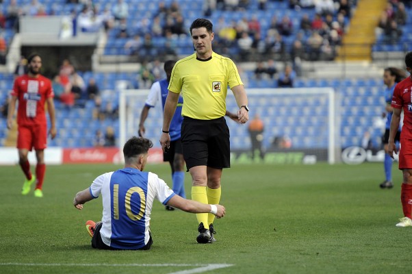 Tercer derbi entre Alcoyano y Hércules para el madrileño Ortiz Arias