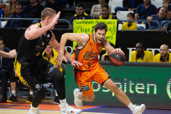 Humillación ante el Iberostar Tenerife de Vidorreta (100-66)