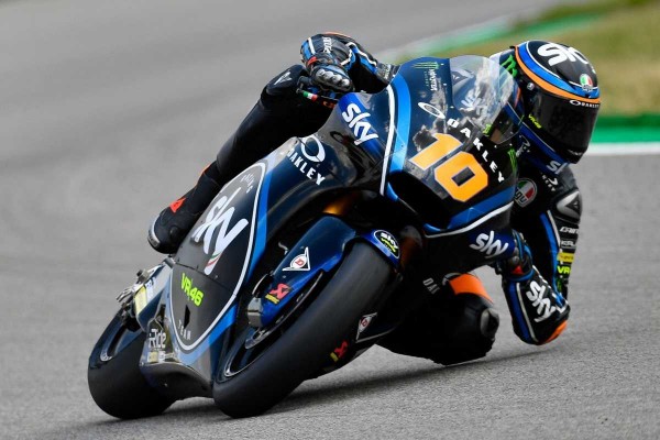  Marini conquista la pole en Moto2 por delante de Vierge